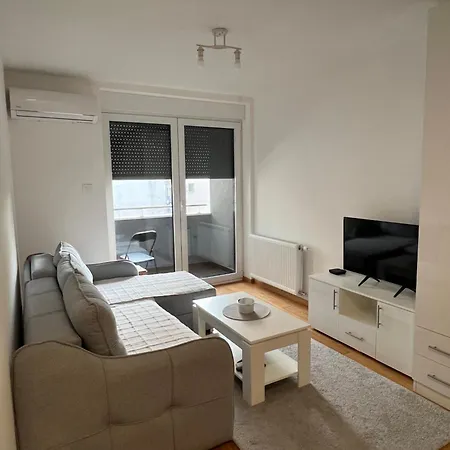 Apartman Kolibri Novi Sad Dış mekan fotoğraf